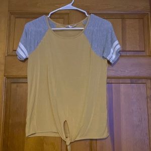 Yellow Pink Rose Tee Shirt